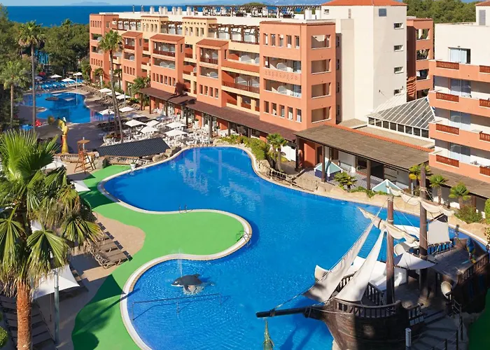 Hotel familiar: H10 Mediterranean Village